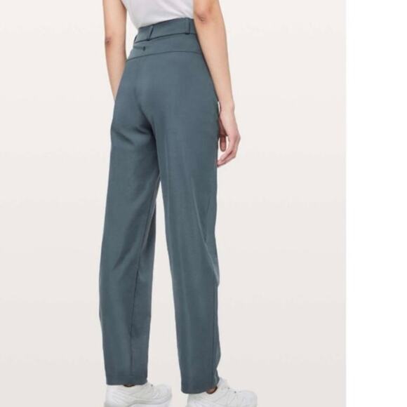 Lululemon pants size 8 tab Lab (?) navy blue work office‎ mid-rise performance - Picture 8 of 14
